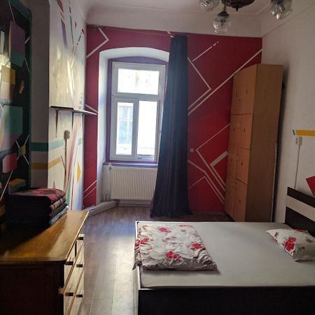 Bella Vita Hostel 티미쇼아라 외부 사진